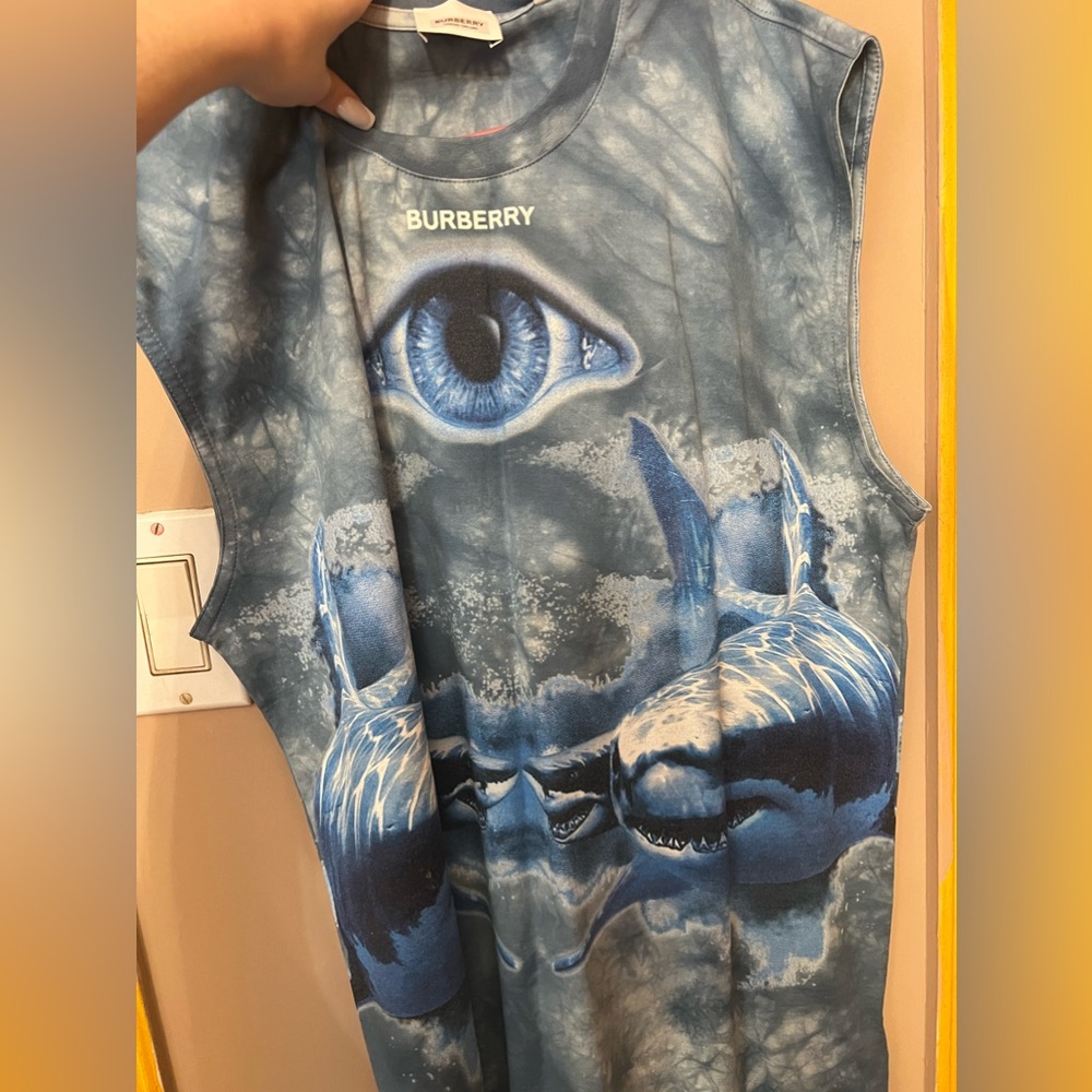Burberry tank